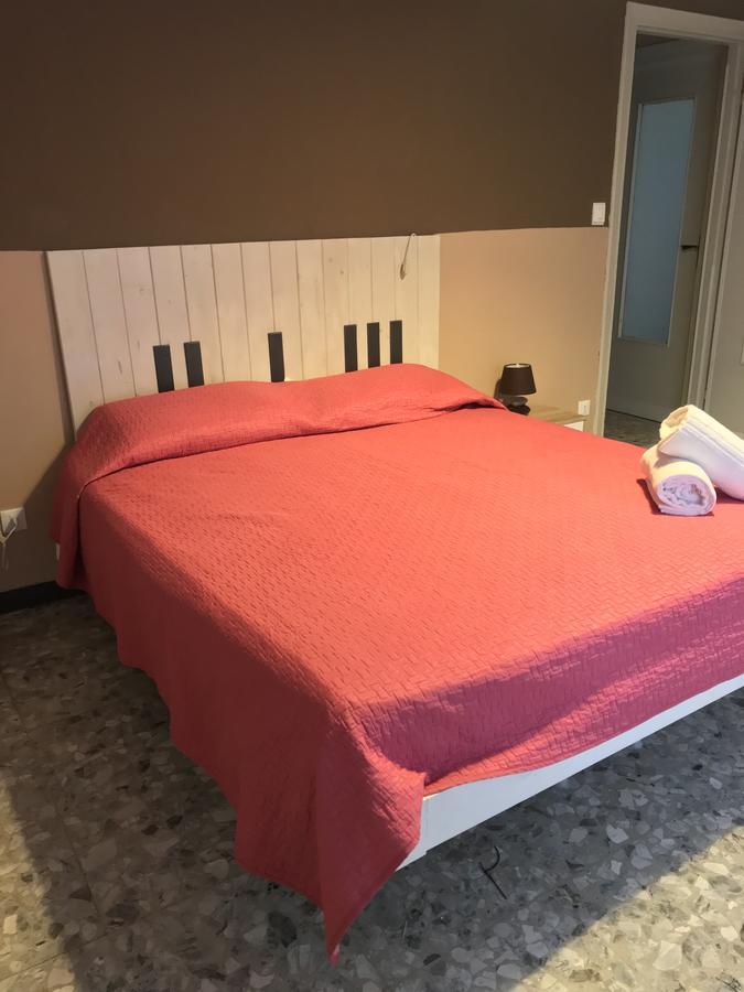 Brown Apartment Санремо Экстерьер фото